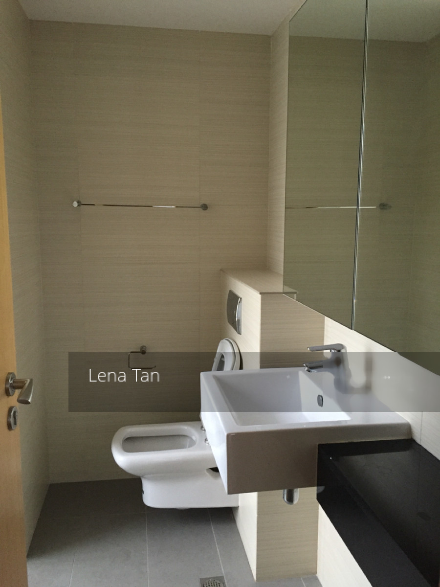 Oasis @ Elias (D18), Condominium #123117482